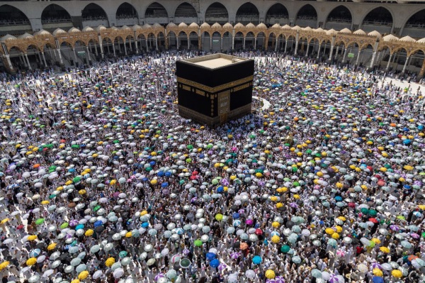 Фотография главной святыни ислама попала в журнал National Geographic