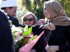 Премьер-министр в хиджабе открыла мемориал жертвам Крайстчерча